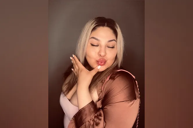 OnlyFans account  xxkvllixx header 2