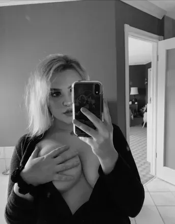 OnlyFans cuenta bbymikenna avatar 1