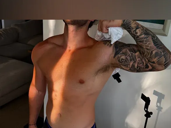 OnlyFans cuenta realrazzan header 2