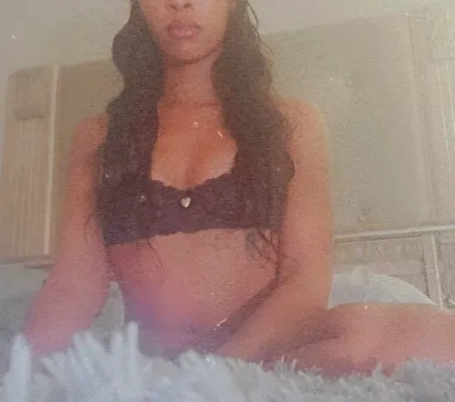 OnlyFans cuenta royalscarlett avatar 1