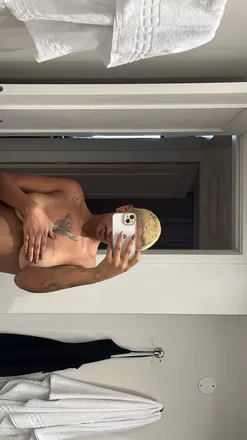 OnlyFans cuenta she_rippeepants header 2