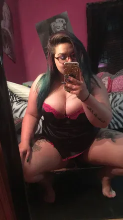 OnlyFans account  xo_babydoll_xo header 2