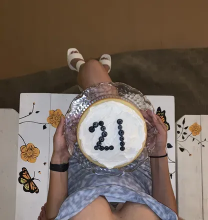 OnlyFans cuenta mommyk8y header 2