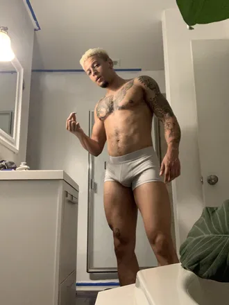 OnlyFans cuenta silvrfit header 2