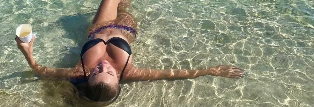 OnlyFans cuenta aliciastonexo header 2