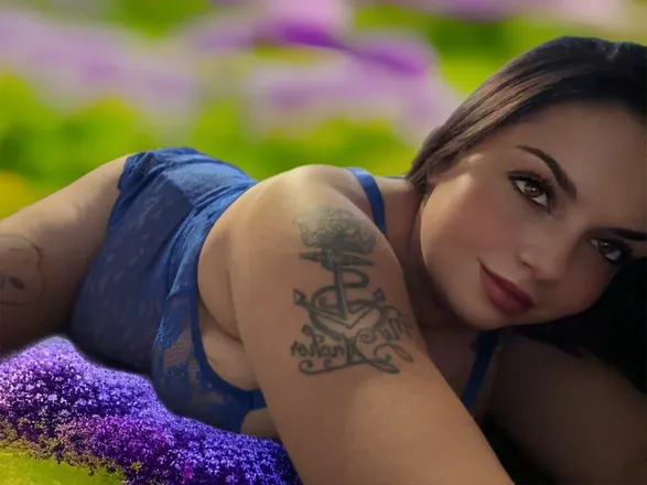OnlyFans cuenta tattooed_momma92 header 2
