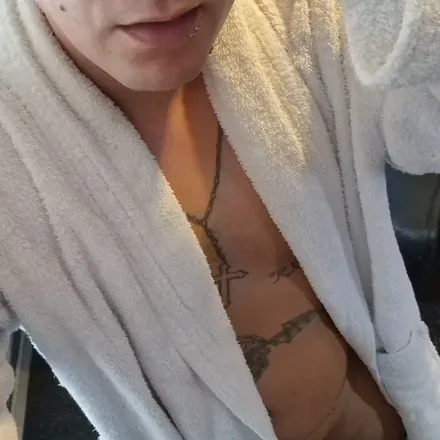 OnlyFans cuenta inkedchunk avatar 1