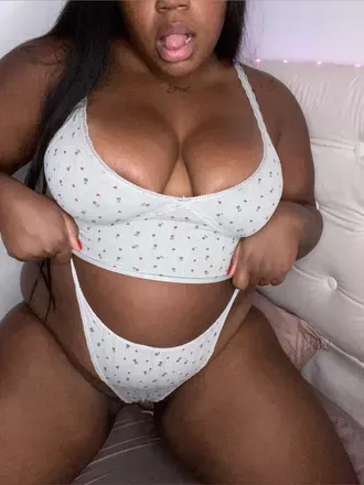 OnlyFans cuenta morenita1102 avatar 1