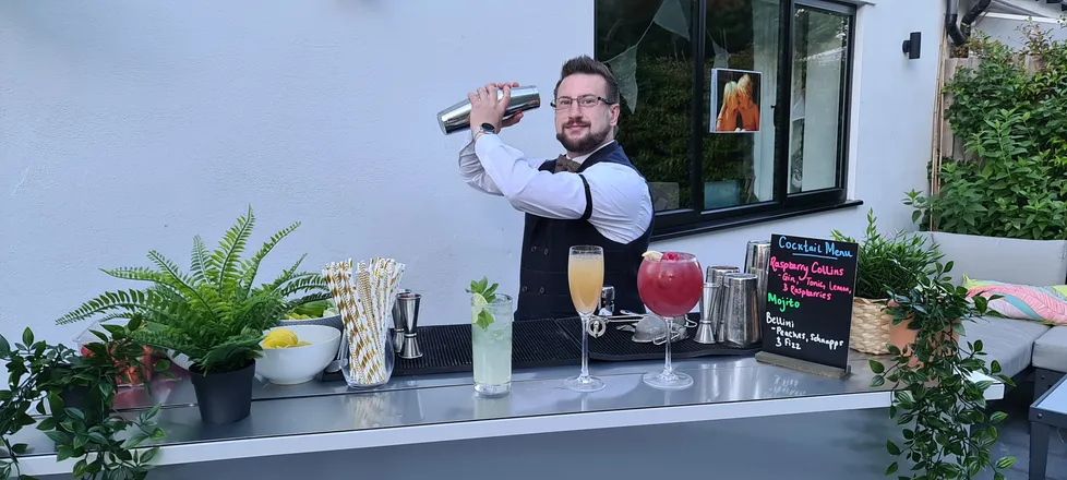 OnlyFans cuenta cocktailsbyben header 2