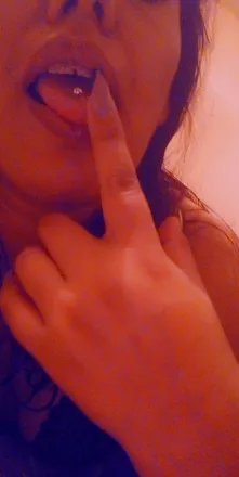 OnlyFans cuenta morena_defuego header 2