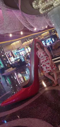 OnlyFans cuenta missnoellen header 2