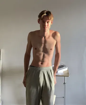 OnlyFans cuenta burdettboy avatar 1