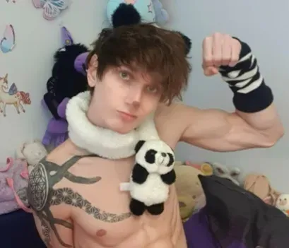 OnlyFans cuenta ilyasv avatar 1