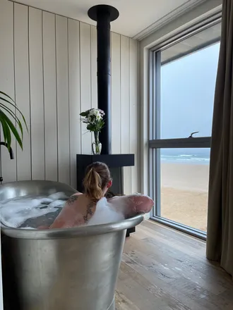OnlyFans cuenta aurorawanderlust5 header 2