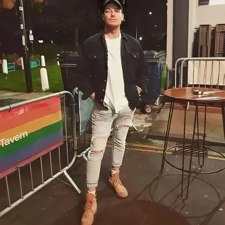 OnlyFans cuenta essex-gay avatar 1
