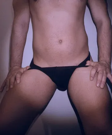 OnlyFans cuenta whomwho4 header 2