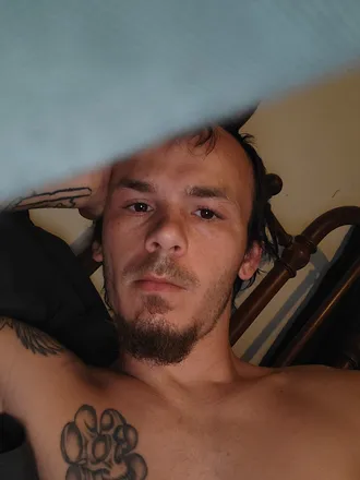 OnlyFans cuenta sexywhiteboi1 header 2