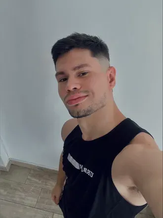OnlyFans cuenta u84658221 header 2