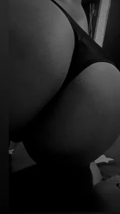 OnlyFans cuenta anam05 header 2