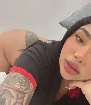 OnlyFans cuenta kckqueen header 2