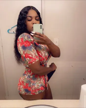 OnlyFans cuenta carmennncupps avatar 1