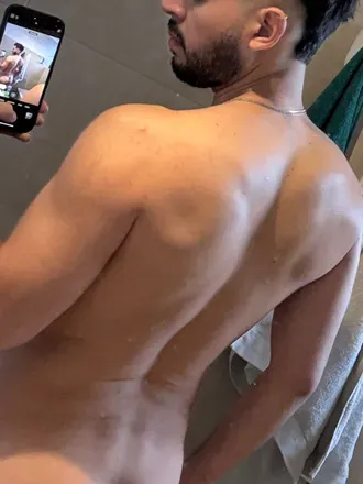 OnlyFans cuenta alebig19 avatar 1