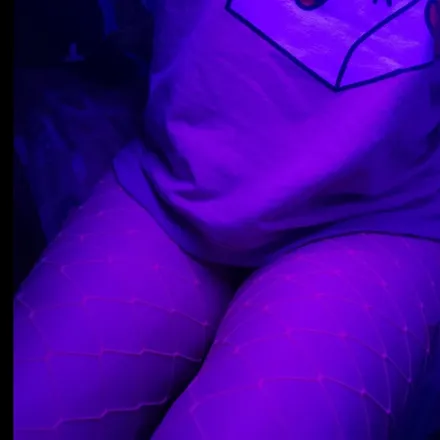 OnlyFans cuenta cherrysndwine header 2