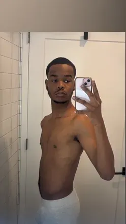 OnlyFans account  varibbc avatar 1