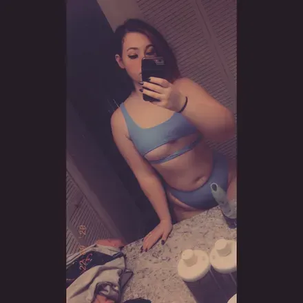 OnlyFans cuenta holleyk avatar 1