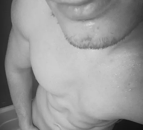 OnlyFans cuenta maccaullich header 2