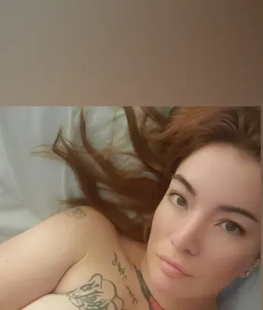 OnlyFans cuenta ivysxxxx header 2
