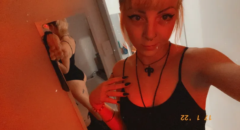 OnlyFans cuenta ravenousriotksfw header 2