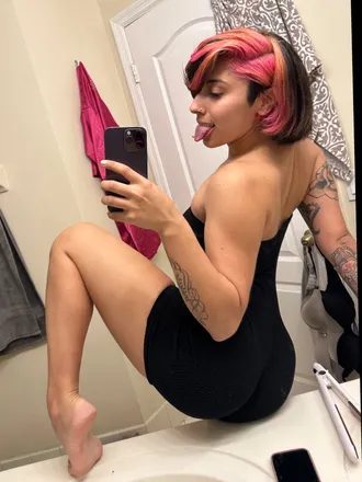 OnlyFans cuenta whitegxrl avatar 1
