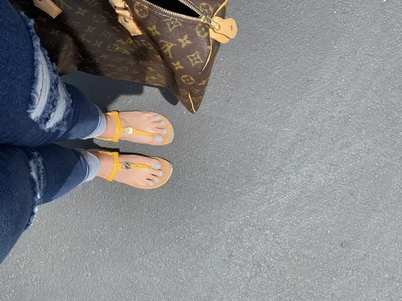 OnlyFans cuenta luvmyfeet_heartmytoes avatar 1