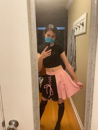 OnlyFans account  snufflux avatar 1