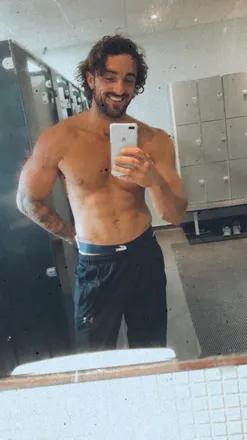 OnlyFans cuenta curnick header 2