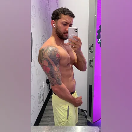 OnlyFans cuenta u20281241 header 2