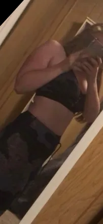 OnlyFans cuenta carmen_lee2222 header 2