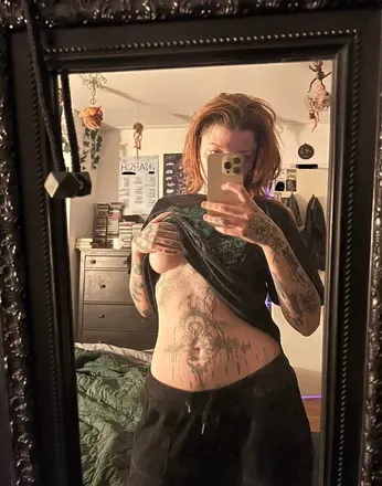 OnlyFans account  cryptocat avatar 1