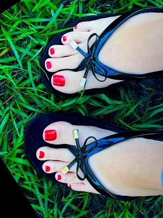 OnlyFans cuenta adventurous_feet_daily avatar 1