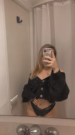 OnlyFans cuenta ellxx0 header 2