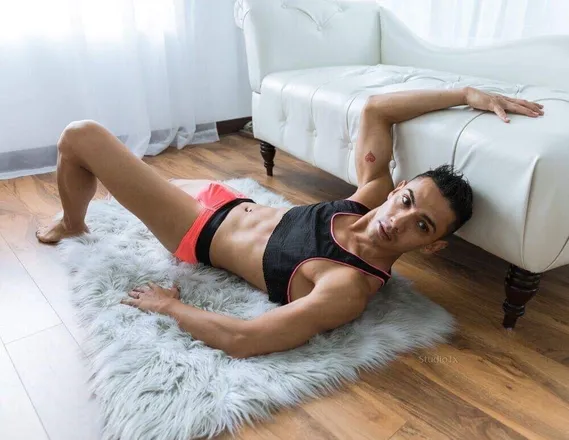 OnlyFans cuenta daviddiazxxx69 header 2