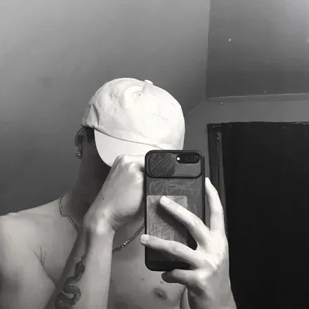 OnlyFans cuenta nicolai.dark avatar 1