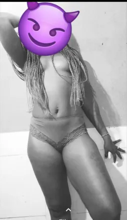 OnlyFans cuenta u377487796 header 2