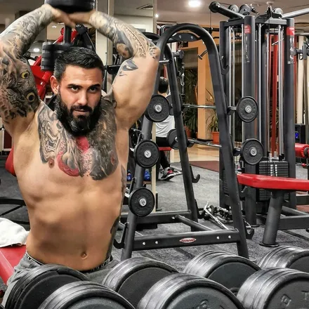OnlyFans cuenta adrianrujan header 2