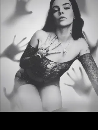 OnlyFans cuenta youvegotmelll header 2