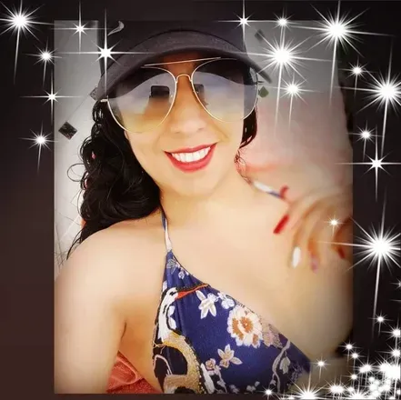 OnlyFans cuenta karenbaqro header 2