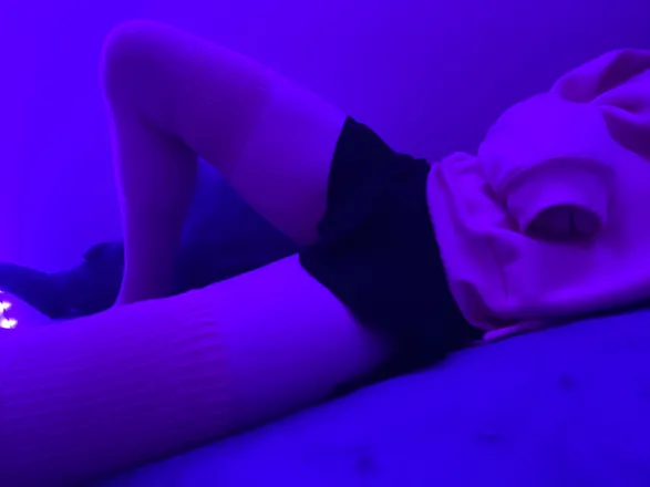 OnlyFans cuenta femboy_j header 2