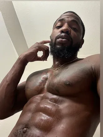 OnlyFans cuenta reggiegraves28 avatar 1
