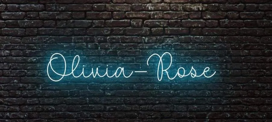 OnlyFans cuenta livia-rose header 2